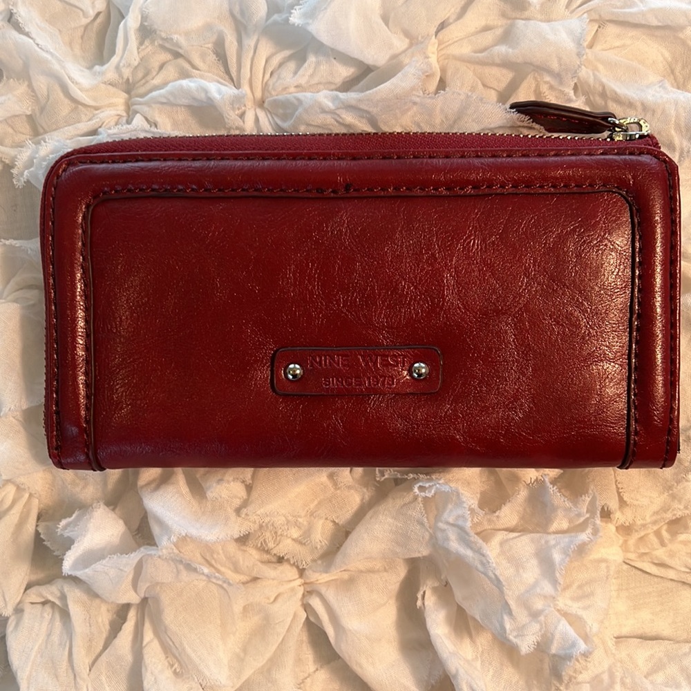 Nine West Wallet - Picture 2 of 3